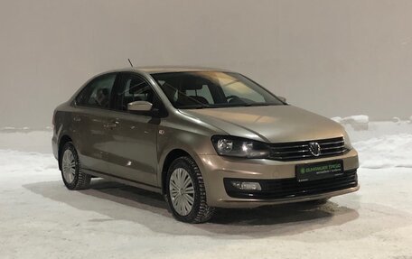 Volkswagen Polo VI (EU Market), 2016 год, 1 050 000 рублей, 3 фотография