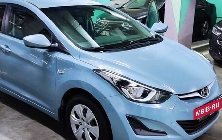 Hyundai Elantra V, 2015 год, 440 000 рублей, 2 фотография