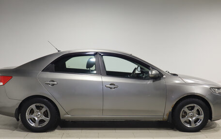 KIA Cerato III, 2010 год, 784 000 рублей, 7 фотография