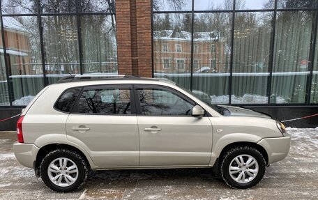 Hyundai Tucson III, 2008 год, 865 000 рублей, 6 фотография