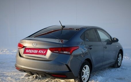 Hyundai Solaris II рестайлинг, 2021 год, 1 440 000 рублей, 7 фотография