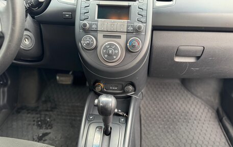 KIA Soul I рестайлинг, 2009 год, 890 000 рублей, 23 фотография