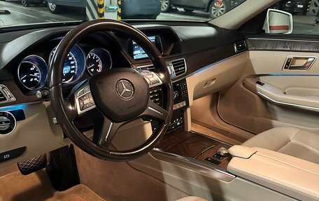 Mercedes-Benz E-Класс, 2013 год, 2 400 000 рублей, 6 фотография