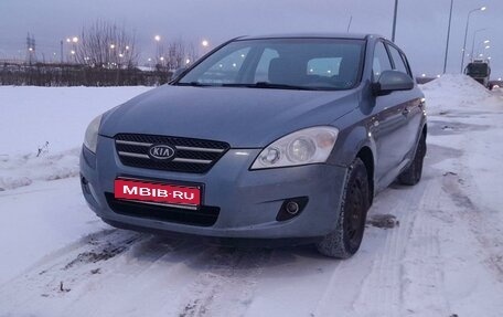 KIA cee'd I рестайлинг, 2008 год, 545 000 рублей, 1 фотография