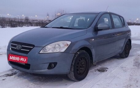 KIA cee'd I рестайлинг, 2008 год, 545 000 рублей, 2 фотография