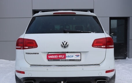 Volkswagen Touareg III, 2013 год, 2 249 000 рублей, 7 фотография