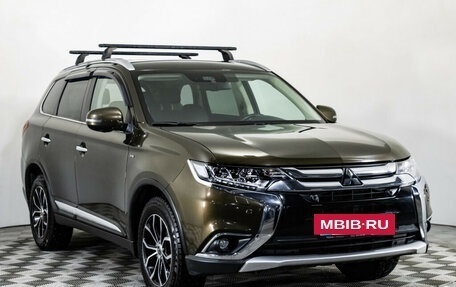 Mitsubishi Outlander III рестайлинг 3, 2017 год, 2 849 000 рублей, 3 фотография