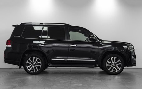 Toyota Land Cruiser 200, 2019 год, 8 399 000 рублей, 5 фотография