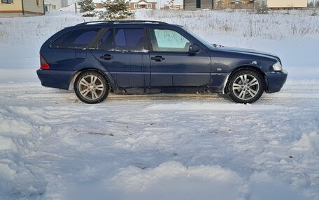 Mercedes-Benz C-Класс, 1997 год, 325 000 рублей, 2 фотография