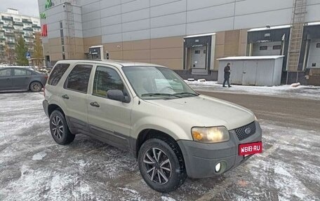 Ford Escape II, 2004 год, 450 000 рублей, 6 фотография