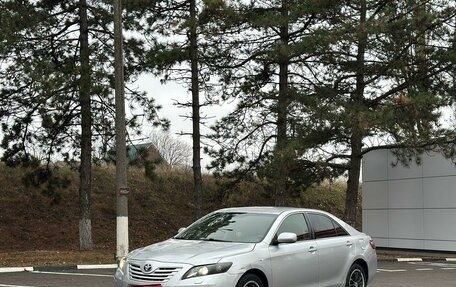 Toyota Camry, 2007 год, 1 фотография