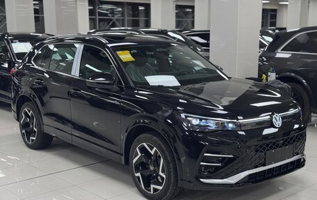 Volkswagen Tiguan, 2024 год, 5 000 000 рублей, 4 фотография