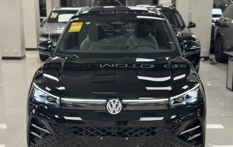 Volkswagen Tiguan, 2024 год, 5 000 000 рублей, 3 фотография