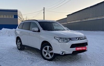 Mitsubishi Outlander III рестайлинг 3, 2012 год, 1 390 000 рублей, 1 фотография