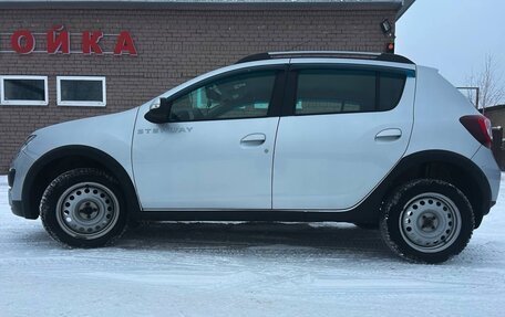 Renault Sandero II рестайлинг, 2015 год, 980 000 рублей, 12 фотография