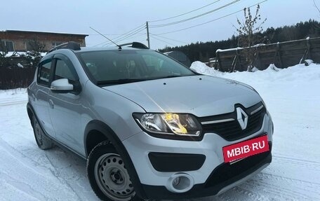 Renault Sandero II рестайлинг, 2015 год, 980 000 рублей, 18 фотография