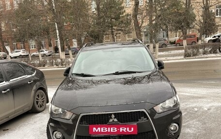 Mitsubishi Outlander III рестайлинг 3, 2012 год, 1 355 000 рублей, 11 фотография