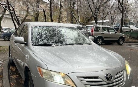 Toyota Camry, 2008 год, 1 550 000 рублей, 4 фотография