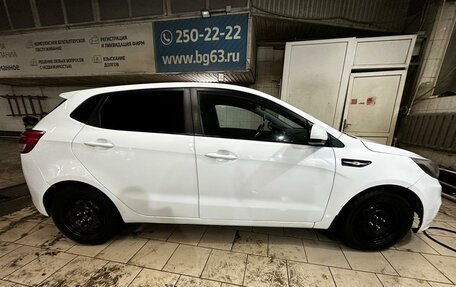 KIA Rio III рестайлинг, 2016 год, 860 000 рублей, 2 фотография