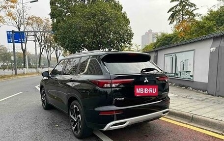 Mitsubishi Outlander, 2023 год, 3 450 000 рублей, 7 фотография