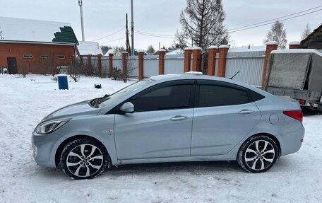 Hyundai Solaris II рестайлинг, 2013 год, 789 000 рублей, 2 фотография