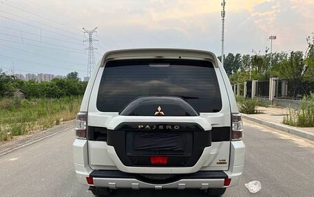 Mitsubishi Pajero IV, 2019 год, 3 999 123 рублей, 5 фотография