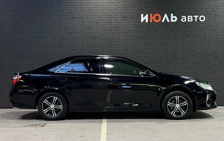 Toyota Camry, 2016 год, 2 600 000 рублей, 4 фотография