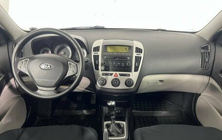 KIA cee'd I рестайлинг, 2009 год, 750 000 рублей, 7 фотография