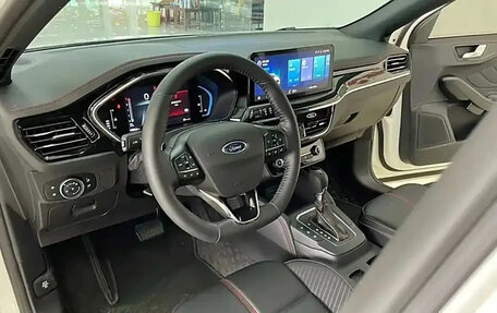 Ford Focus IV, 2021 год, 1 350 100 рублей, 6 фотография