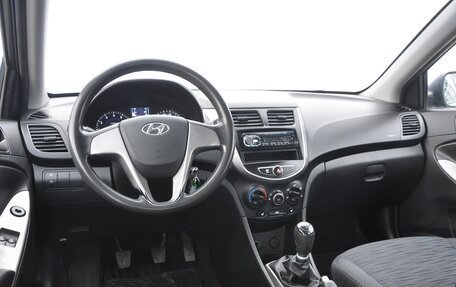 Hyundai Solaris II рестайлинг, 2014 год, 1 249 000 рублей, 11 фотография