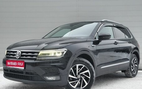 Volkswagen Tiguan II, 2018 год, 2 383 000 рублей, 1 фотография