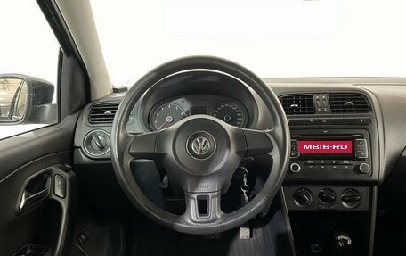 Volkswagen Polo VI (EU Market), 2012 год, 850 000 рублей, 16 фотография