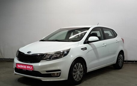 KIA Rio III рестайлинг, 2015 год, 1 350 000 рублей, 1 фотография