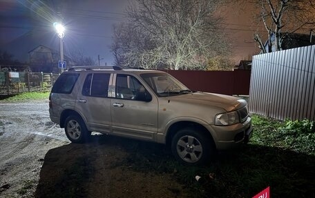 Ford Explorer III, 2004 год, 1 300 000 рублей, 3 фотография