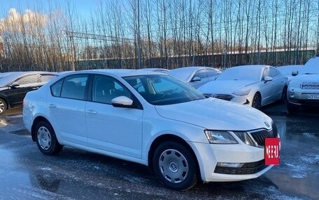 Skoda Octavia, 2019 год, 1 249 000 рублей, 3 фотография