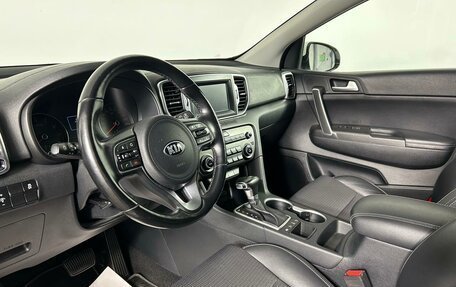 KIA Sportage IV рестайлинг, 2018 год, 2 329 000 рублей, 11 фотография