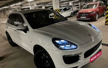 Porsche Cayenne III, 2016 год, 6 790 000 рублей, 3 фотография