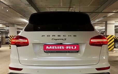 Porsche Cayenne III, 2016 год, 6 790 000 рублей, 10 фотография