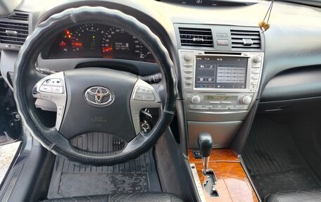 Toyota Camry, 2007 год, 1 360 000 рублей, 7 фотография