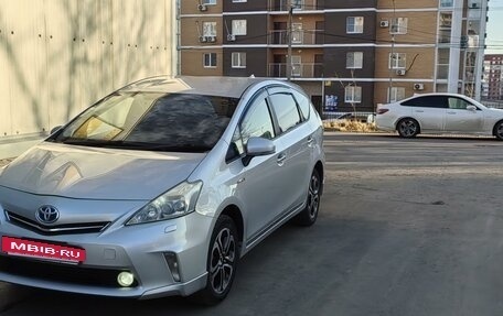 Toyota Prius Alpha I (ZVW40/41), 2013 год, 1 250 000 рублей, 2 фотография