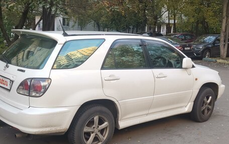 Toyota Harrier, 2001 год, 900 000 рублей, 4 фотография