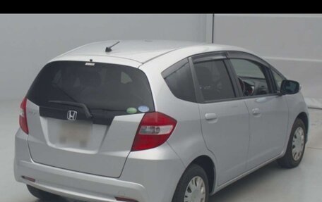 Honda Fit III, 2012 год, 780 000 рублей, 3 фотография