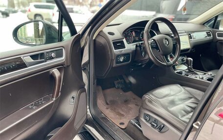 Volkswagen Touareg III, 2016 год, 3 049 000 рублей, 8 фотография