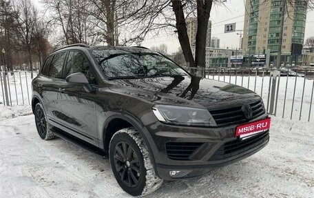 Volkswagen Touareg III, 2016 год, 3 049 000 рублей, 4 фотография