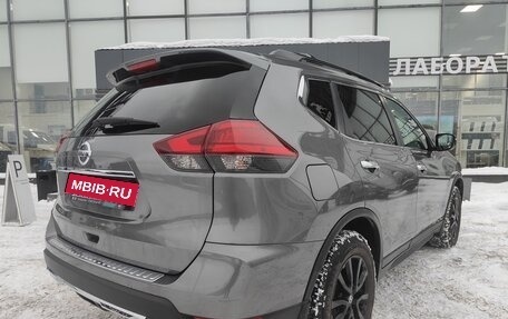 Nissan Rogue II, 2017 год, 2 300 000 рублей, 23 фотография