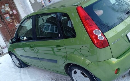 Ford Fiesta, 2006 год, 600 000 рублей, 2 фотография