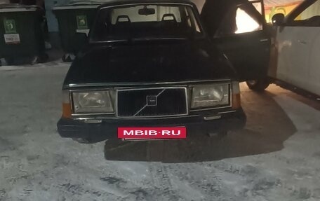 Volvo 240 Series, 1983 год, 250 000 рублей, 2 фотография