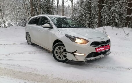 KIA cee'd III, 2021 год, 2 180 000 рублей, 2 фотография