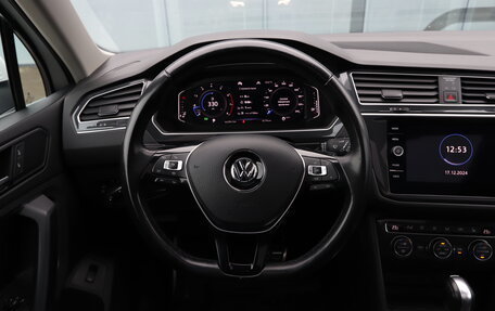 Volkswagen Tiguan II, 2019 год, 3 250 000 рублей, 23 фотография