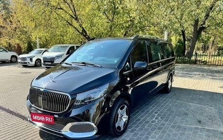 Mercedes-Benz Vito, 2021 год, 7 700 000 рублей, 8 фотография